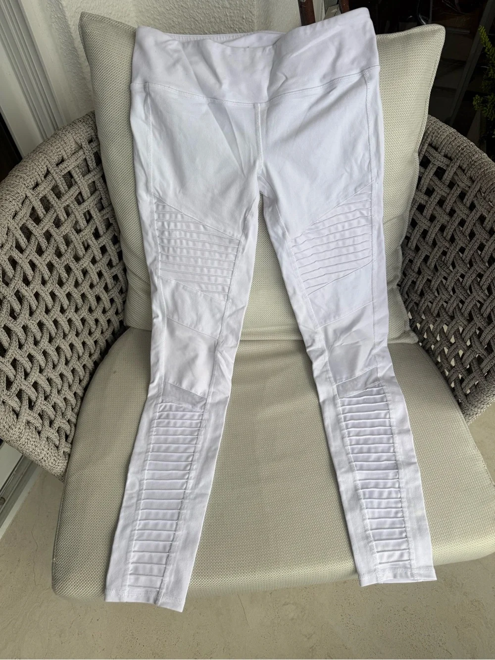ALO Yoga White High-Waist Ribbed Panel Leggings